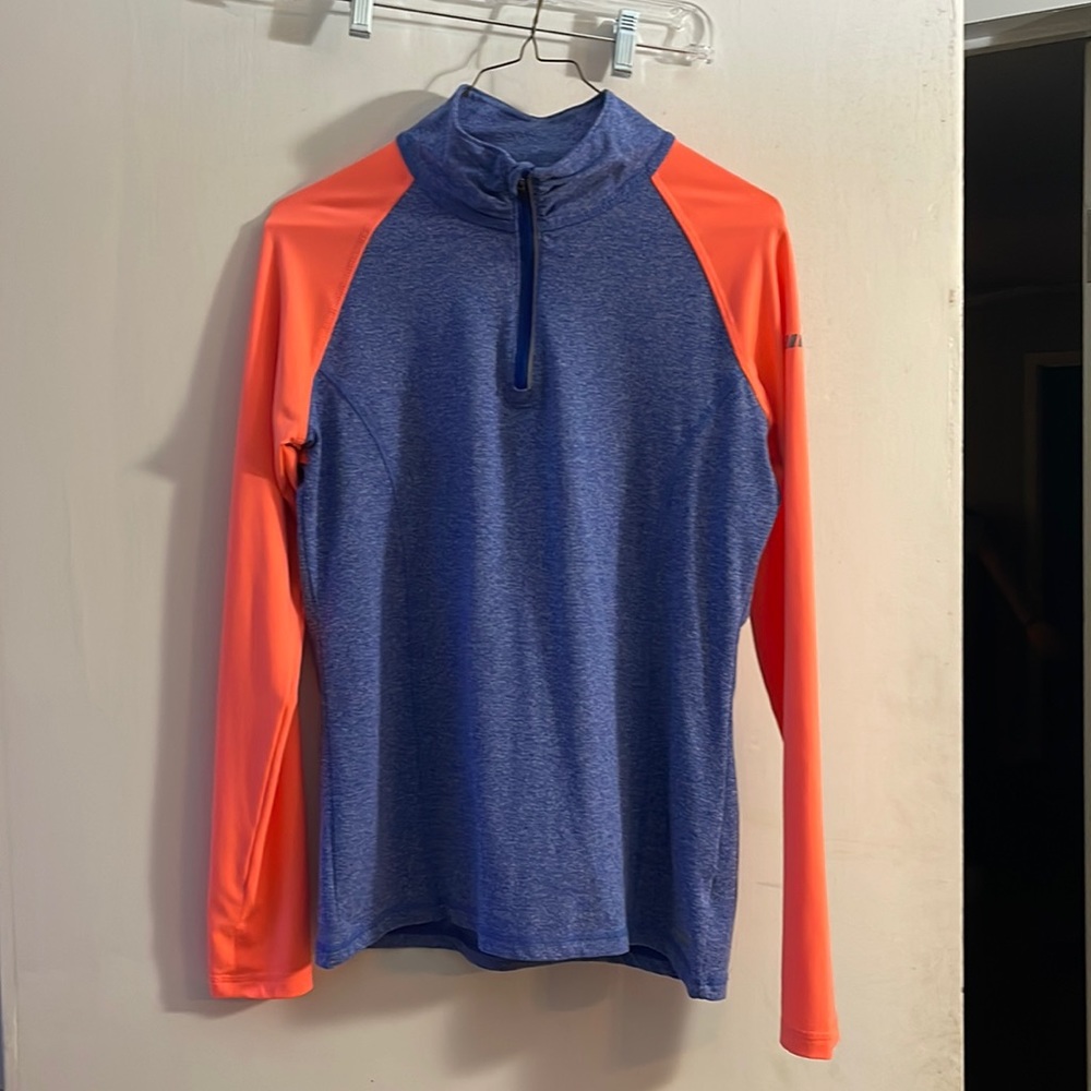 Lon sleeve pullover